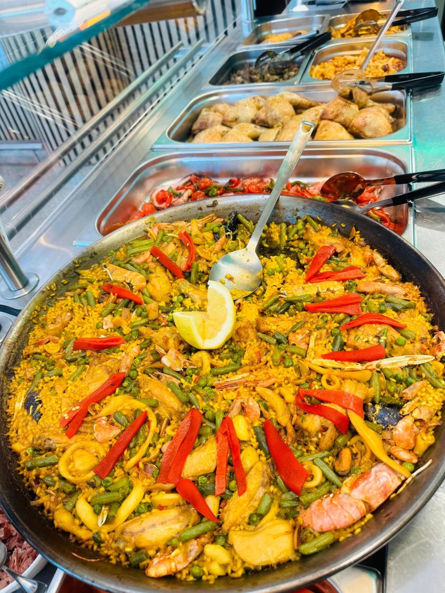 La Cantuena Hotel Parla Ngoại thất bức ảnh